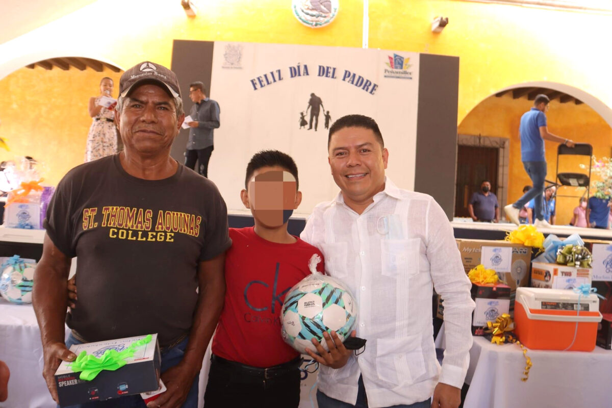 Festeja a los papás en su día Juan Carlos Linares Aguilar