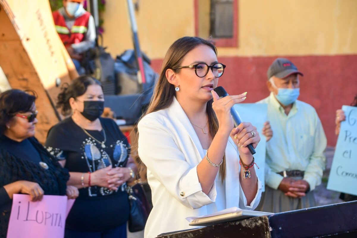 Lupita Pérez Montes Realiza Arranque de Obra en El Jagüey Grande