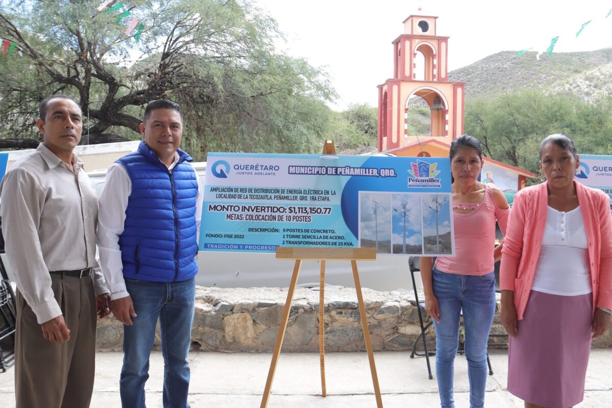 Entrega Obras de Distribución de Energía Eléctrica en Peñamiller