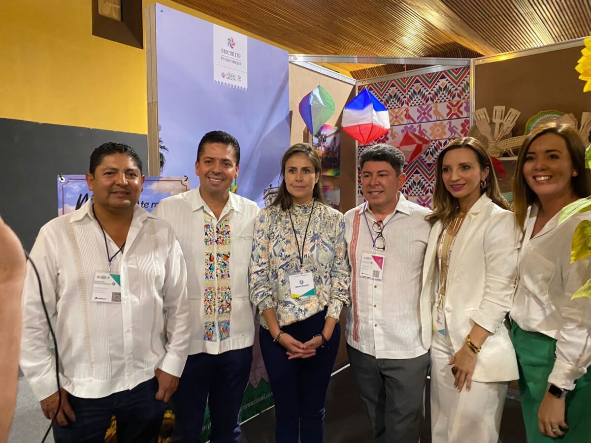 Participa Municipio de Cadereyta en el Tianguis de Pueblos Mágicos Edición