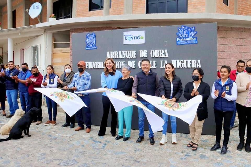 Arrancan Pavimentación de Obra en la Higuera Peñamiller