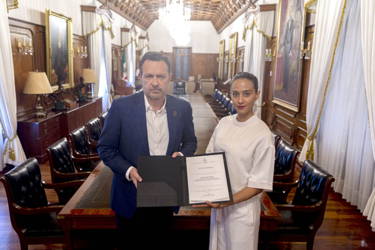 Entrega Gobernador nombramiento a Iridia Salazar como nueva titular de INDEREQ