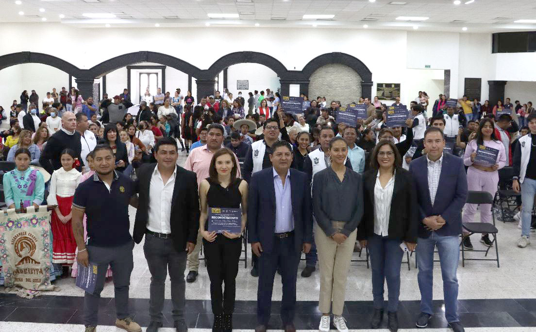 Entregan Galardón del Deporte en Cadereyta