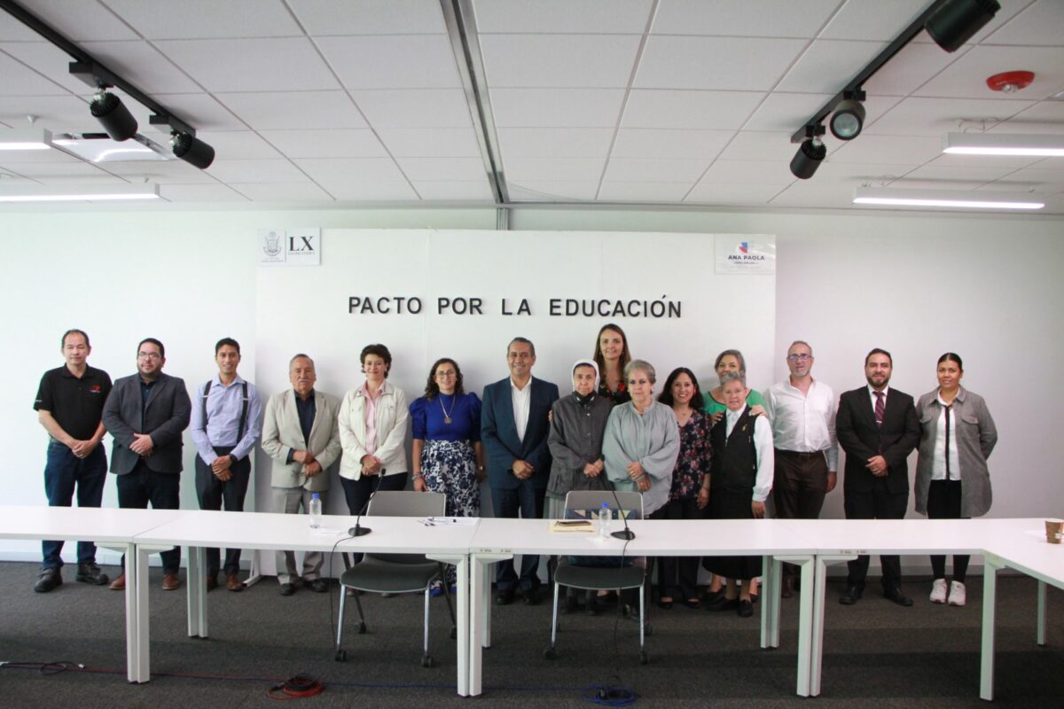 Ana Paola López Birlain presenta Pacto por la Educación