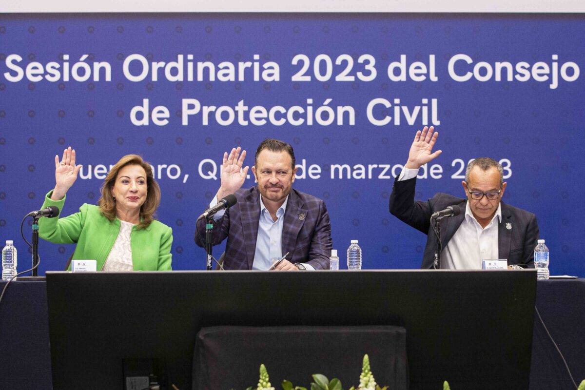 Reconoce Gobernador honor y vocación de los cuerpos de Protección Civil