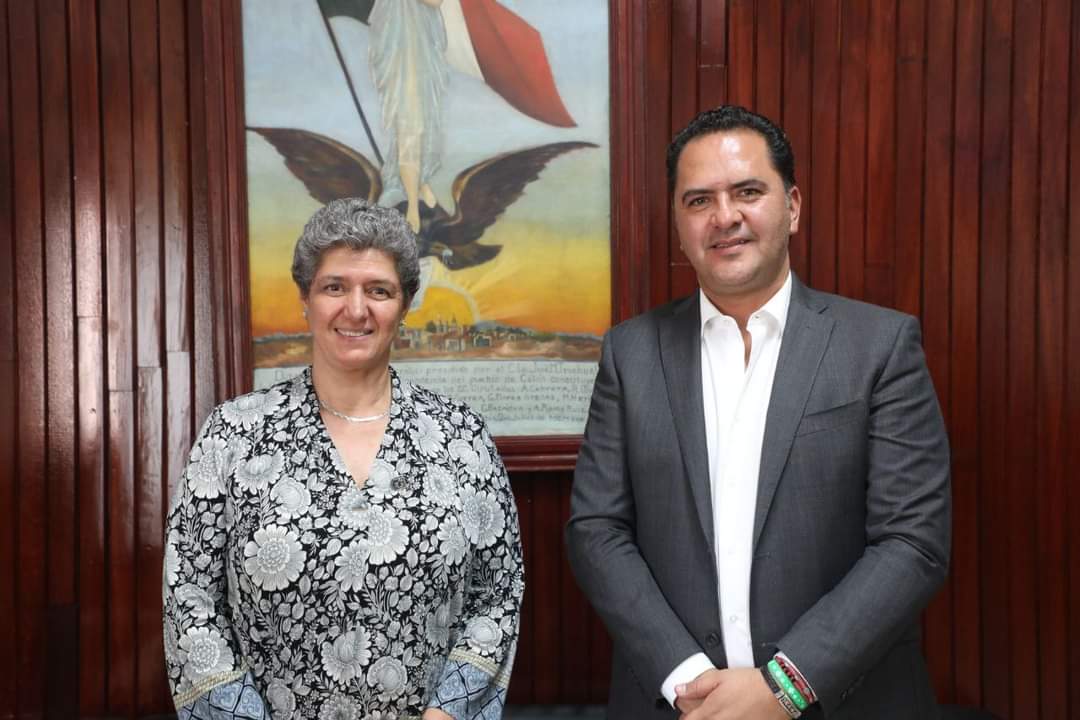 Trabajan UAQ y Municipio de Colón en temas de Educación y Salud