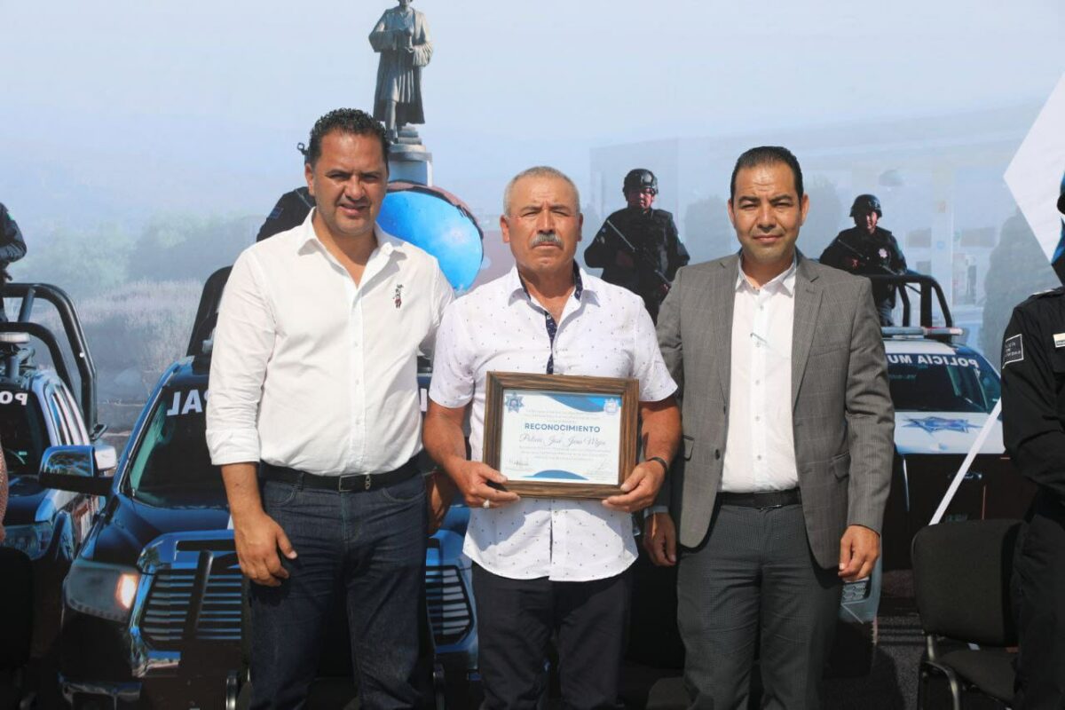 Refuerza Administración Municipal de Colón a Seguridad Pública con Armamento y Uniformes