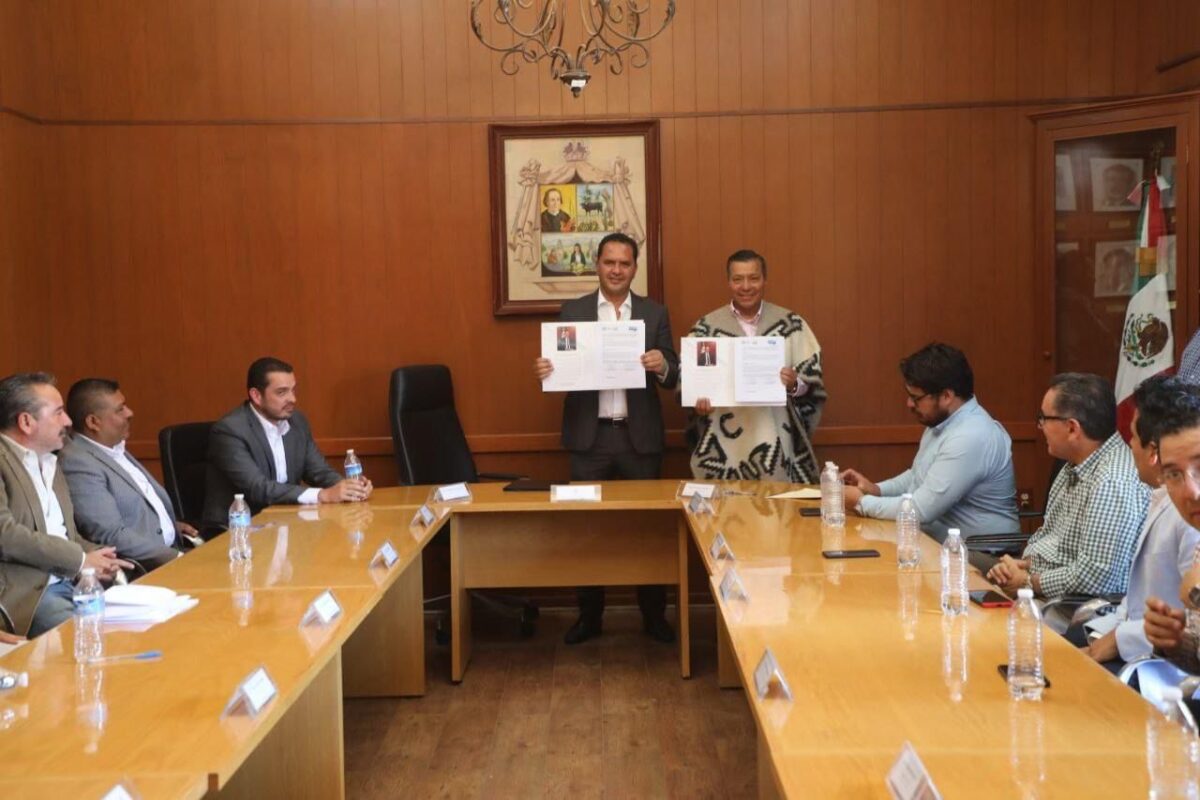 Avanza Colón con la Ciudad Universitaria se Integra ICATEQ