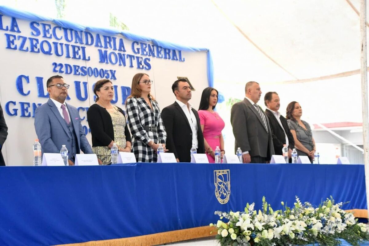 Se gradúan alumnos de la Secundaria General de Ezequiel Montes