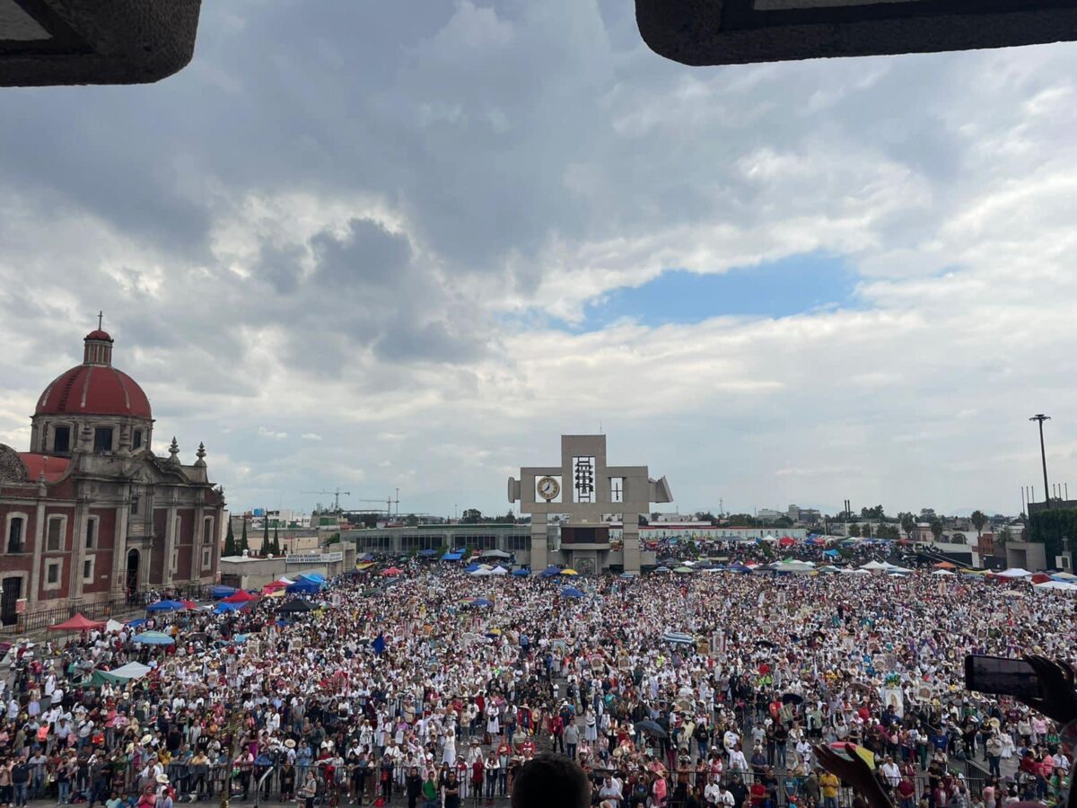 Concluyen con éxito 60 mil peregrinos la visita al Tepeyac