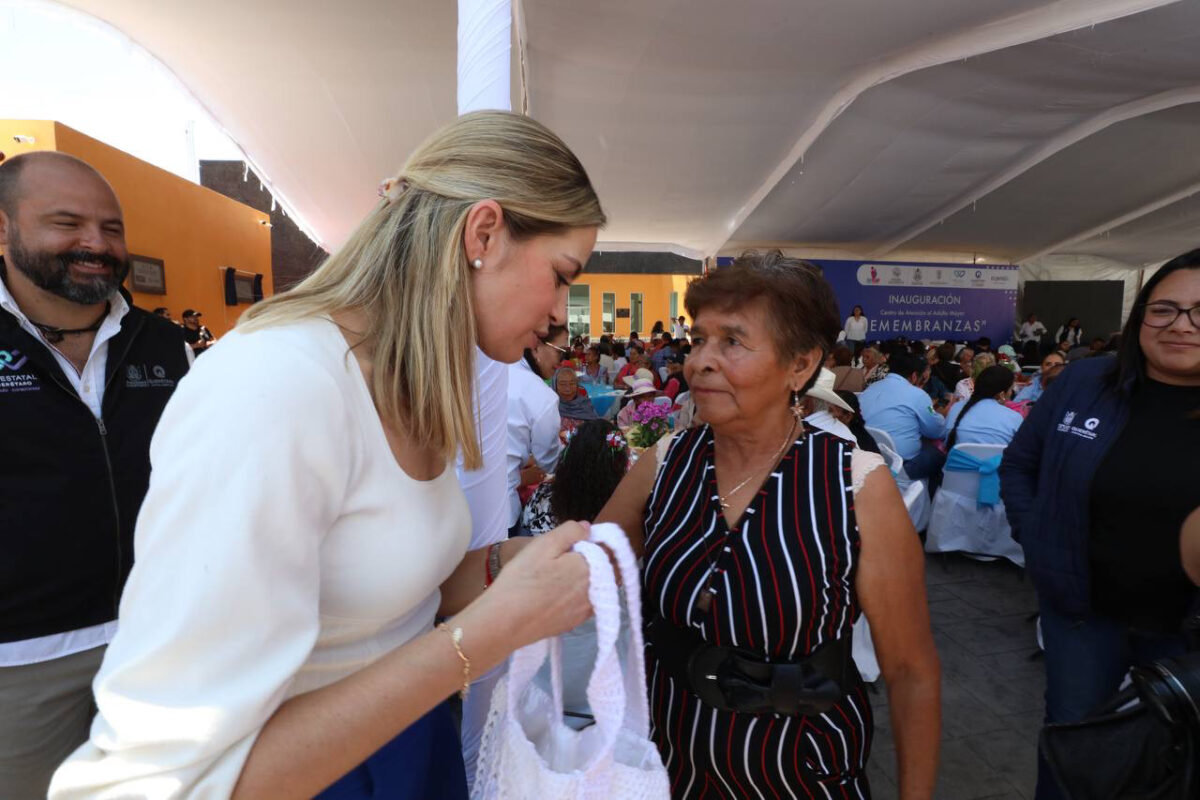 Ponen en marcha el Centro del Adulto Mayor en Pedro Escobedo