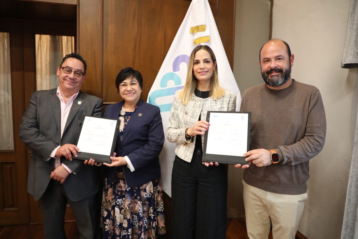 Firman convenio SEDIF y SESA a favor de la alimentación de las mujeres embarazadas y sus hijos