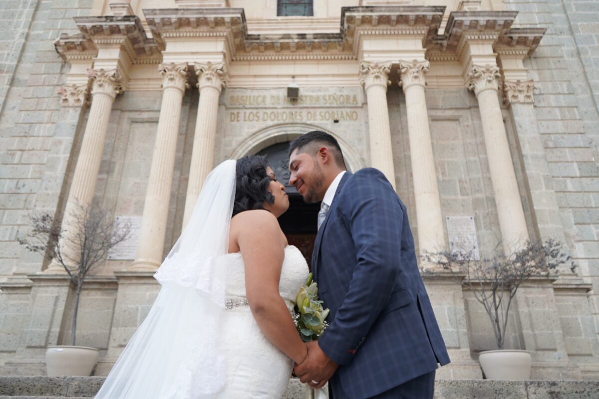 Paula y Marcos unen su vida en sagrado matrimonio&nbsp;