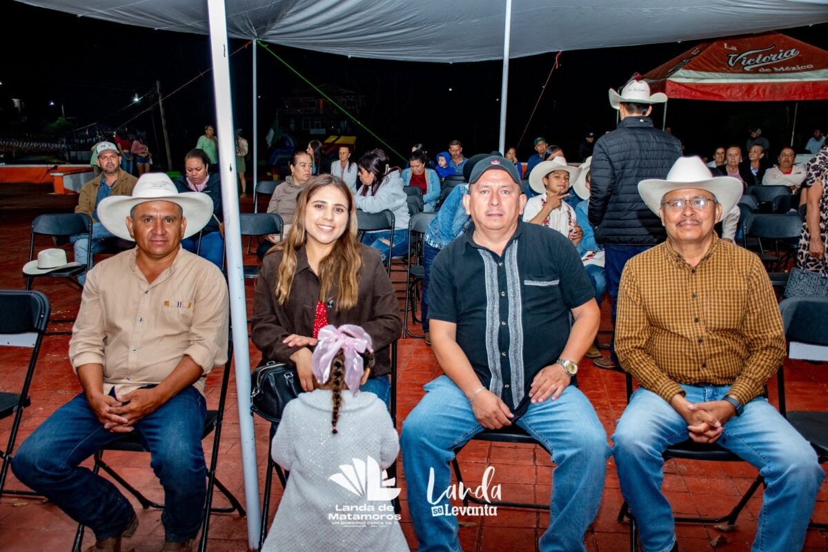 Otates celebra sus tradiciones con alegría y participación comunitaria