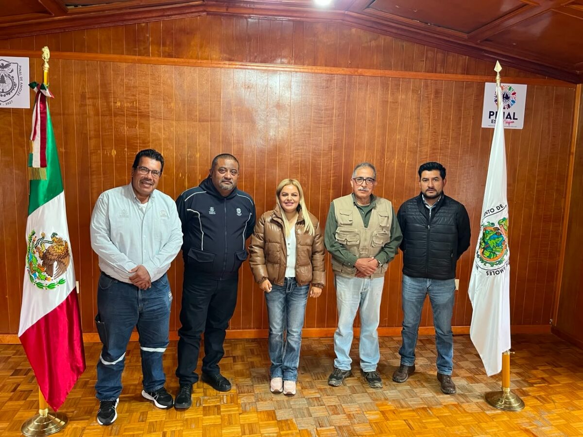 Se realiza reunión de trabajo para avances del Mejoramiento de línea de conducción de sistema “El Acayo”.