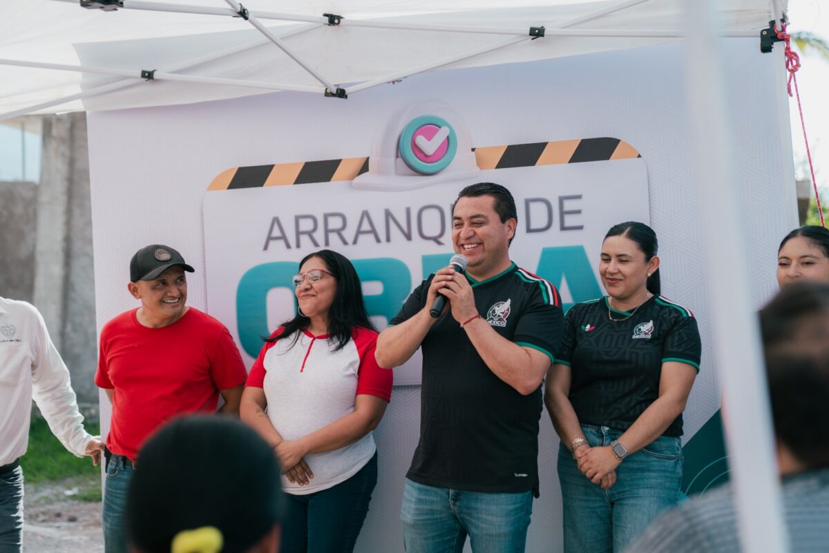 Arranca Rubén Hernández segunda etapa de urbanización de la calle Agustín Melgar en la colonia San José