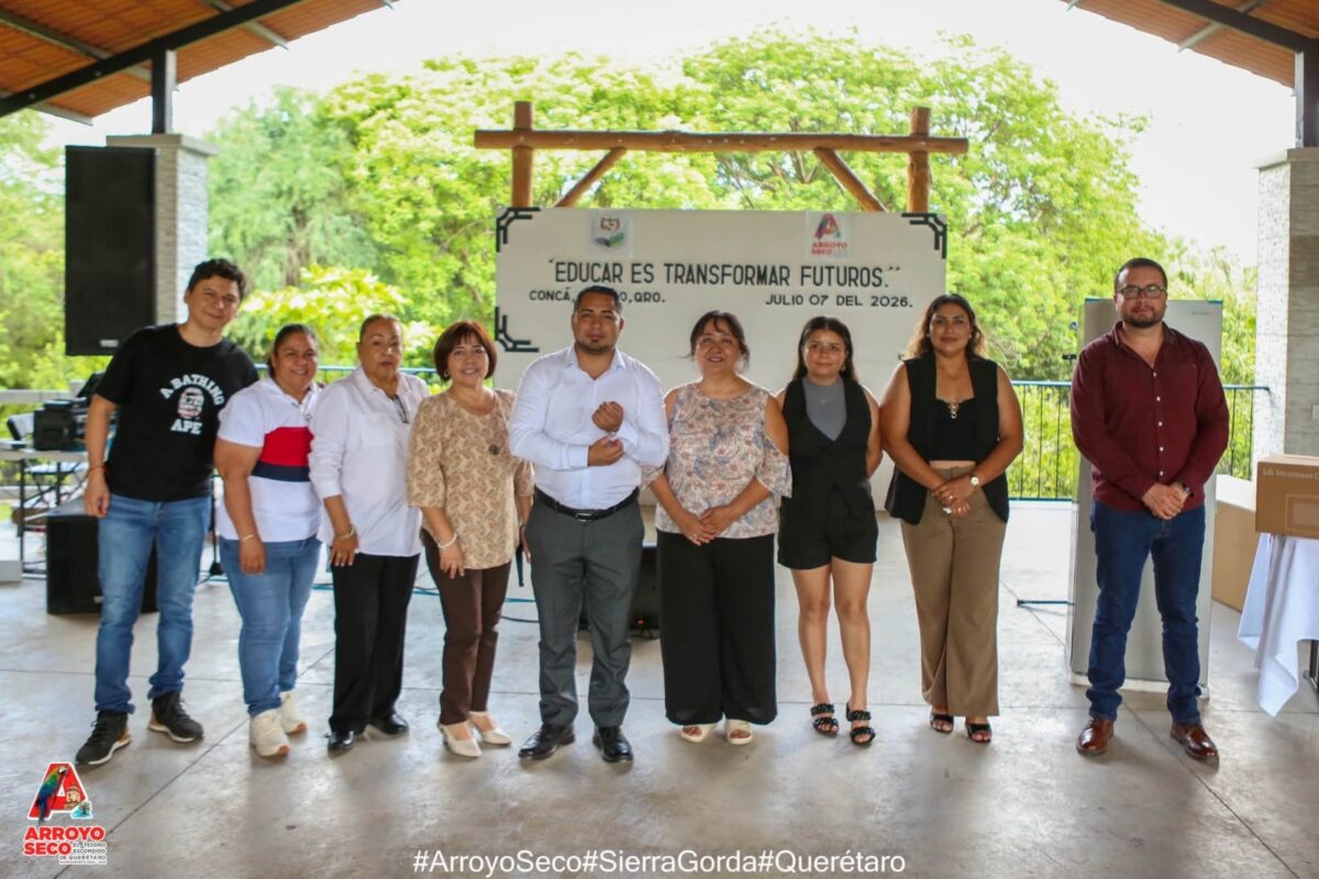 Fernando Sánchez Gil reconoce la vocación y entrega de las educadoras de Arroyo Seco